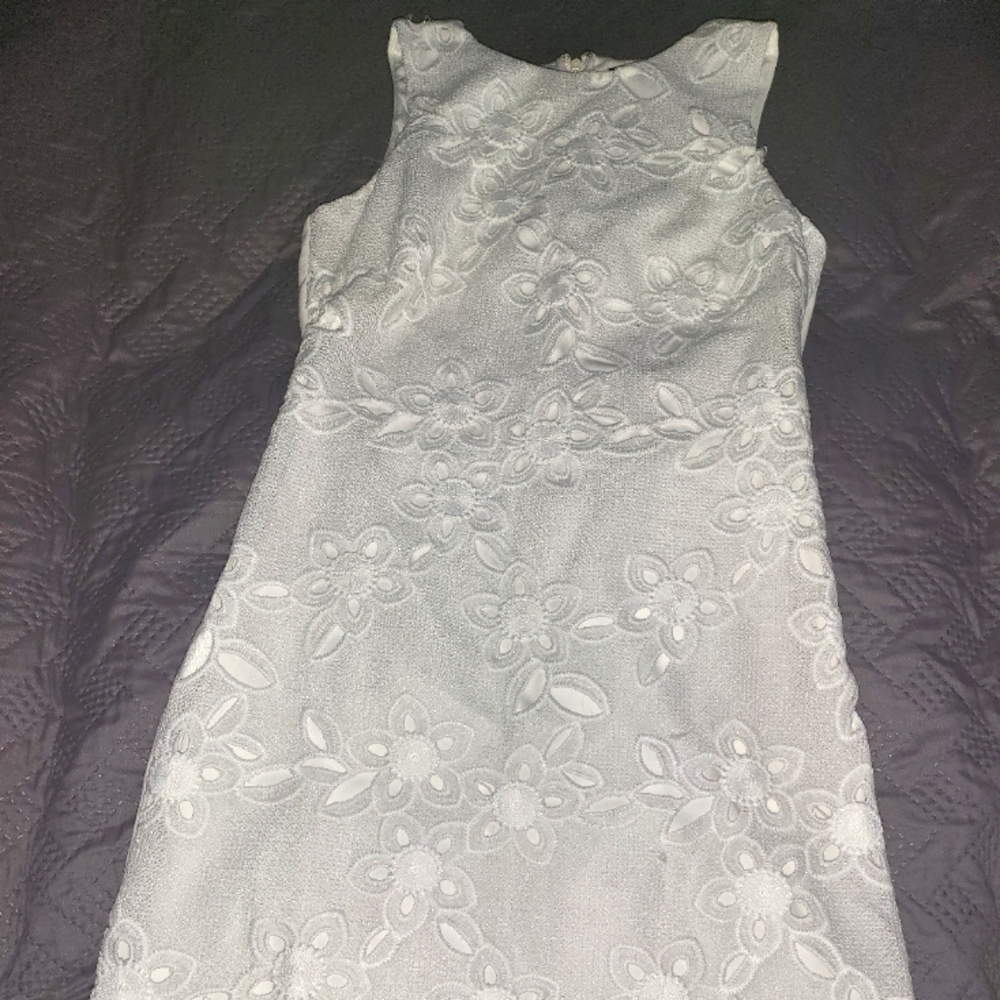 Jessica Simpson White dress size 2